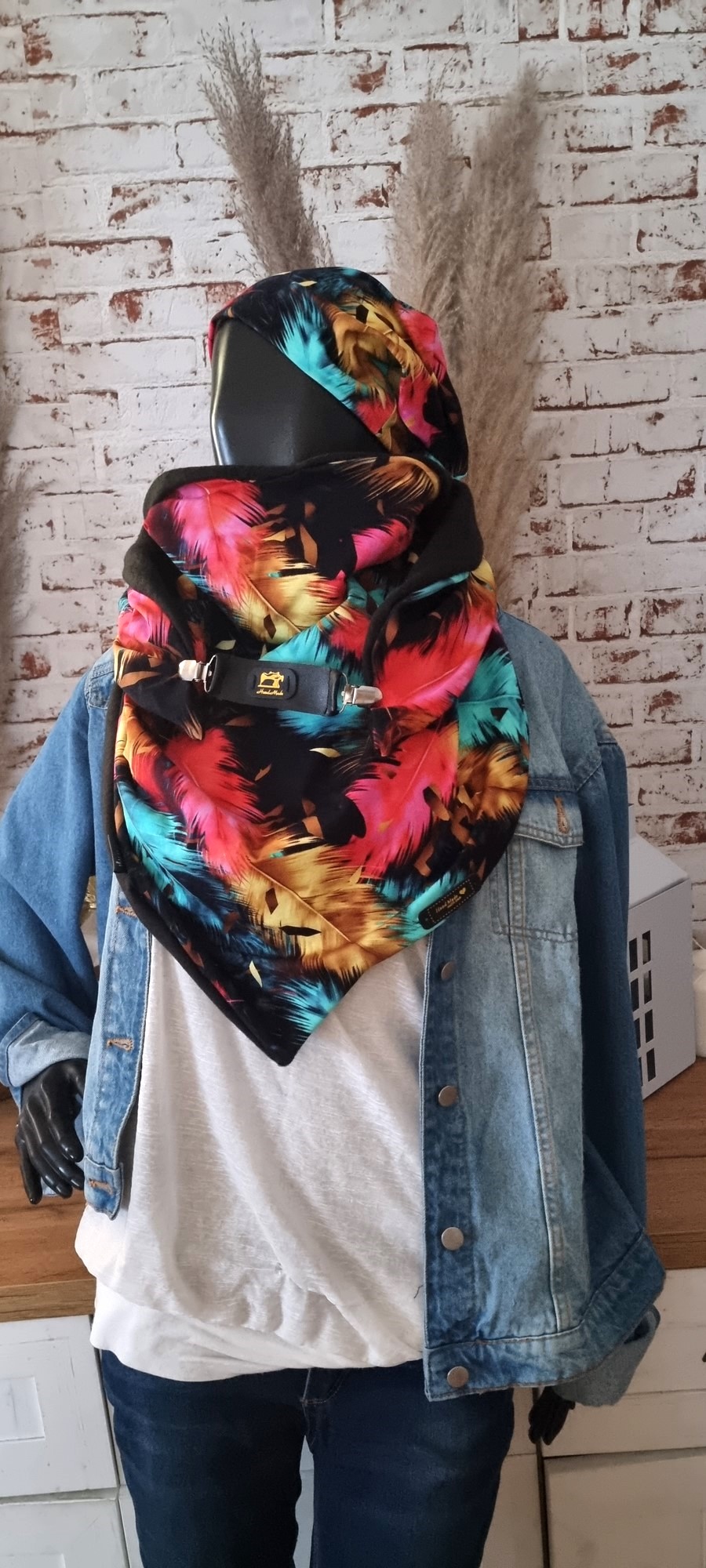 HANDMADE MAXI ŠÁTEK PEŘÍČKA
