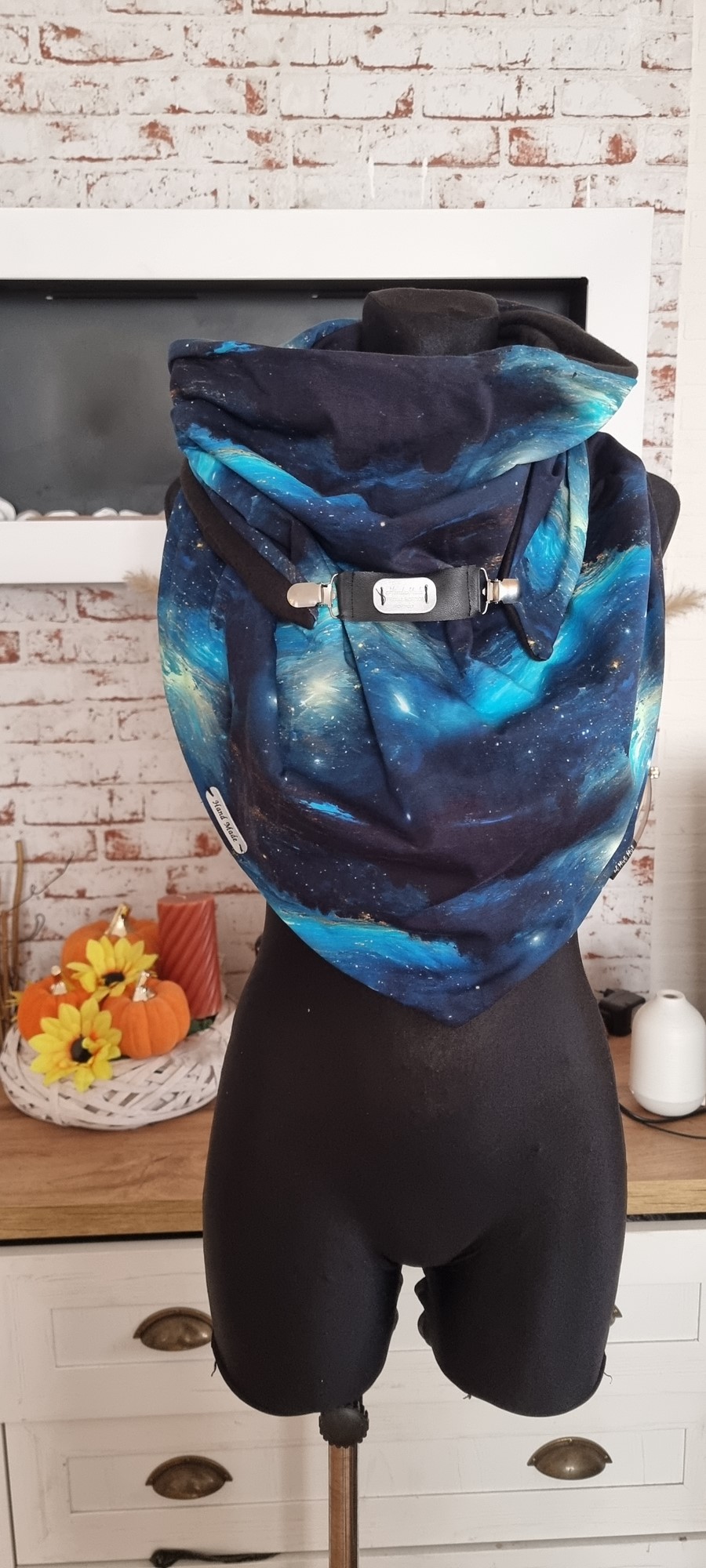 HANDMADE MAXI ŠÁTEK MĚSÍČNÍ KRAJINA