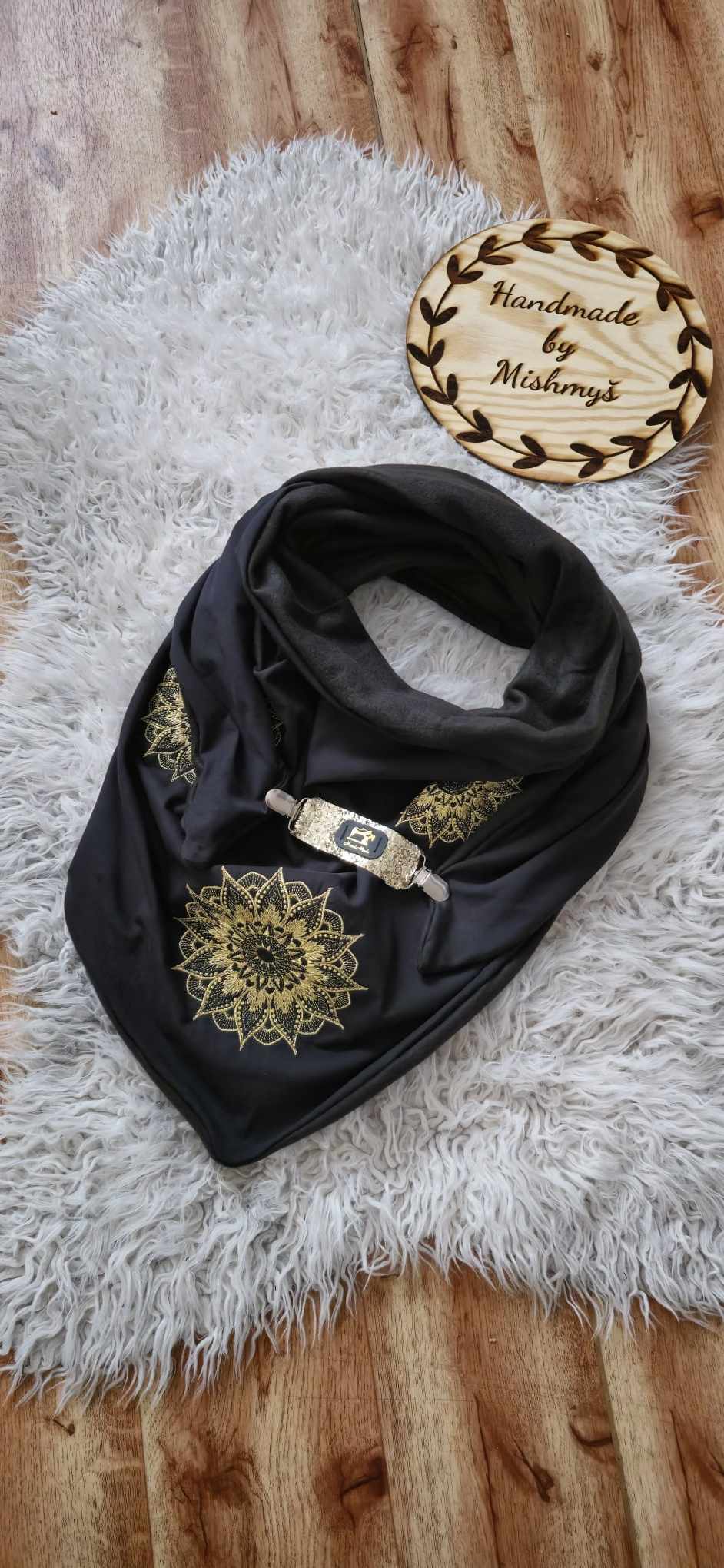 HANDMADE MAXI VYŠÍVANÝ ŠÁTEK ZLATÉ MANDALY