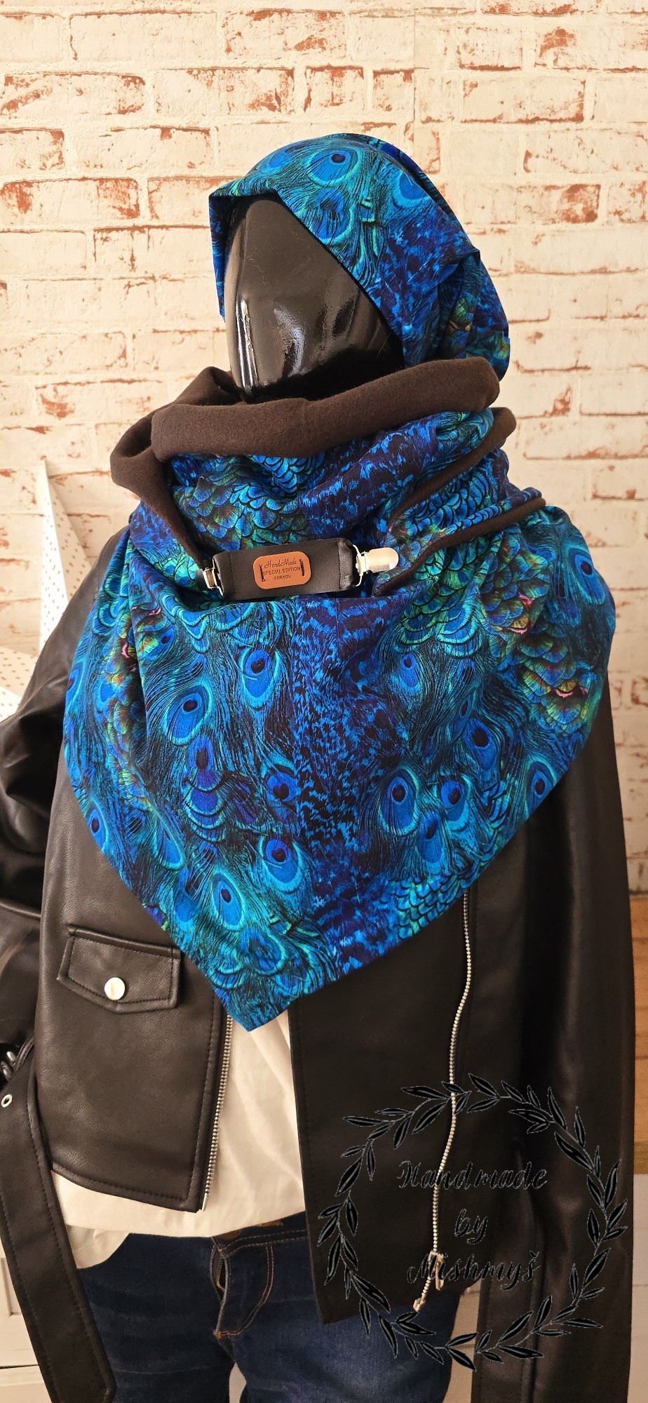 HANDMADE MAXI ŠÁTEK PAVÍ VZOR