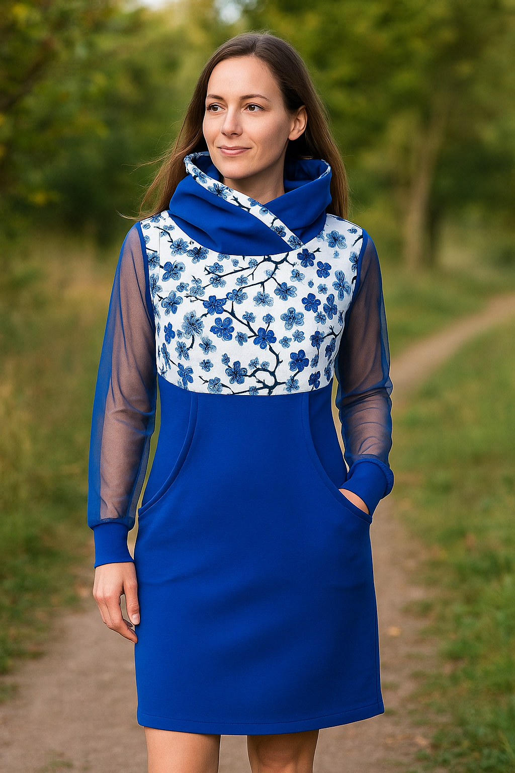 DÁMSKÉ HANDMADE MIKINOVÉ ŠATY AUDREY MODRÉ KVÍTKY VEL.38-40
