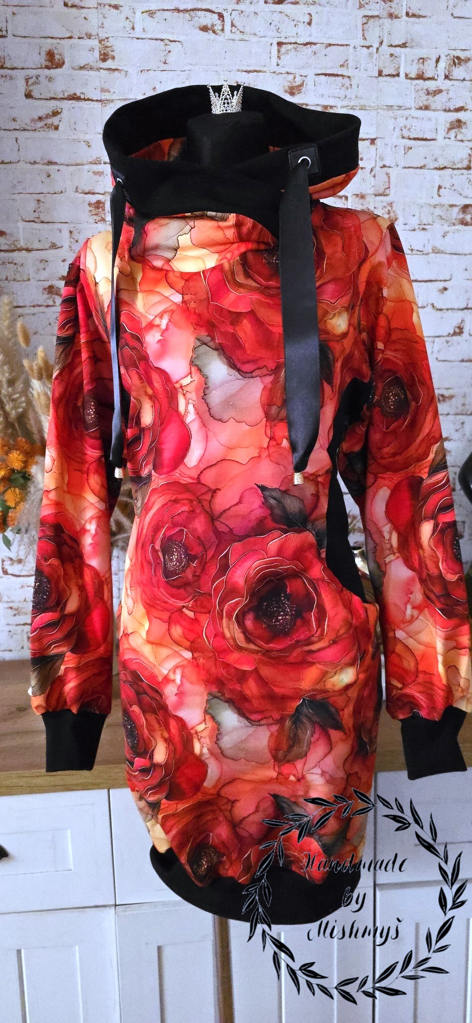 DÁMSKÉ HANDMADE MIKINOVÉ ŠATY RŮŽE VEL.48-50